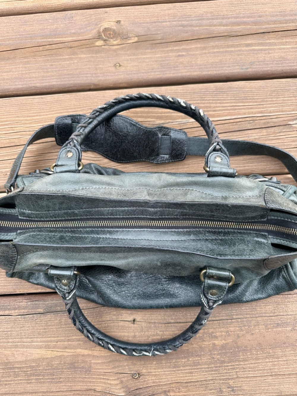 Balenciaga City Arena Classic Satchel - Picture 9 of 14